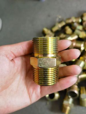 ভালো দাম সুন্দর কার্বন ইস্পাত ফর্কলিফ্ট পুনরায় ব্যবহারযোগ্য কাস্টমাইজড থ্রেড অ্যাডাপ্টার / হাইড্রোলিক পায়ের পাতার মোজাবিশেষ ফিটিং হাইড্রোলিক পায়ের পাতার মোজাবিশেষ ফিটিং অনলাইন