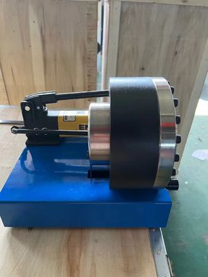 ভালো দাম 1 ইঞ্চি বহুমুখী ম্যানুয়াল পায়ের পাতার মোজাবিশেষ Crimping মেশিন ইস্পাত উপাদান বৈশিষ্ট্যযুক্ত / জলবাহী জলবাহী পায়ের পাতার মোজাবিশেষ crimper অনলাইন