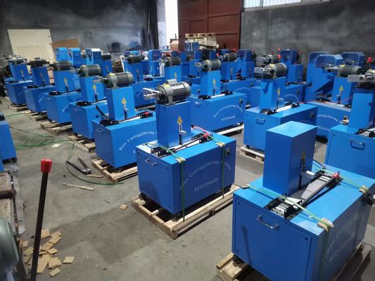 ভালো দাম দীর্ঘস্থায়ী কর্মক্ষমতা জন্য 2850 RPM কাটিং মোটর রাবার পায়ের পাতার মোজাবিশেষ কাটিং মেশিন অনলাইন