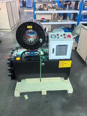 4 ইঞ্চি হাইড্রোলিক পায়ের পাতার মোজাবিশেষ Crimping মেশিন সঙ্গে 16 ডাই 6-102mm পরিসীমা