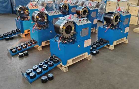 DX68 হাইড্রোলিক পাইপ ক্রিম্পিং মেশিন নতুন প্রযুক্তি ফোরজিং প্রক্রিয়া, 6-51 মিমি ক্রিম্পিং রেঞ্জ এবং 220v / 240v / 380v / 415v ভোল্টেজ বিকল্পগুলির সাথে