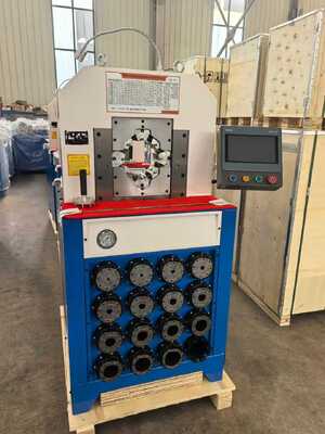 পিএলসি কন্ট্রোল সিস্টেমের সাথে 3 ইঞ্চি হাইড্রোলিক পায়ের পাতার মোজাবিশেষ Crimping মেশিন 6-76mm Crimping পরিসীমা এবং 15 বিনিময়যোগ্য ডাই