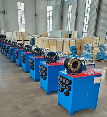 6-51mm পরিসীমা এবং 10 বিনিময়যোগ্য ডাই সঙ্গে 600T Crimping ফোর্স রাবার পায়ের পাতার মোজাবিশেষ Crimping মেশিন