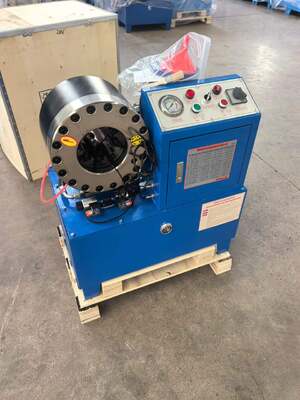 2 Inch DX68 Blue Color Electric Hydraulic Hose Crimper With 6-51mm Crimping Range ±0.01mm 10 Dies Accuracy And 200 Pcs Per Hour Efficiency