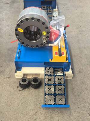 Up To 51mm Blue Color High Efficiency 600 Ton Pressure Force Manual Hose Crimping Machine No Power Needed From 6-51mm Crimping Range 2 Inch And 10 Interchangeable Dies For Hydraulic Applications